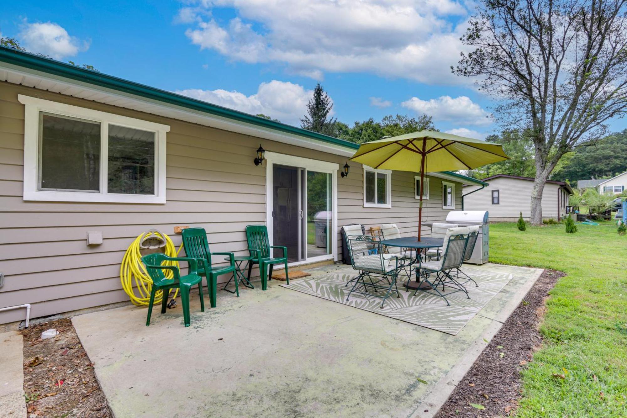 Cottage With Yard And Grill About 21 Mi To Hocking Hills! Nelsonville Exterior photo